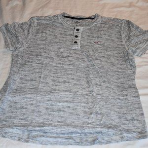 Hollister T-shirt